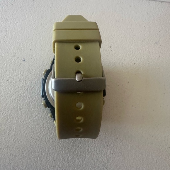 Marathon TW5M21100 Men Watch Light 24h Alarm Chro Date Black Plastic 30m Quartz - Picture 6 of 9